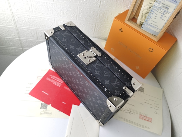 ルイヴィトンバッグ細部ディテール